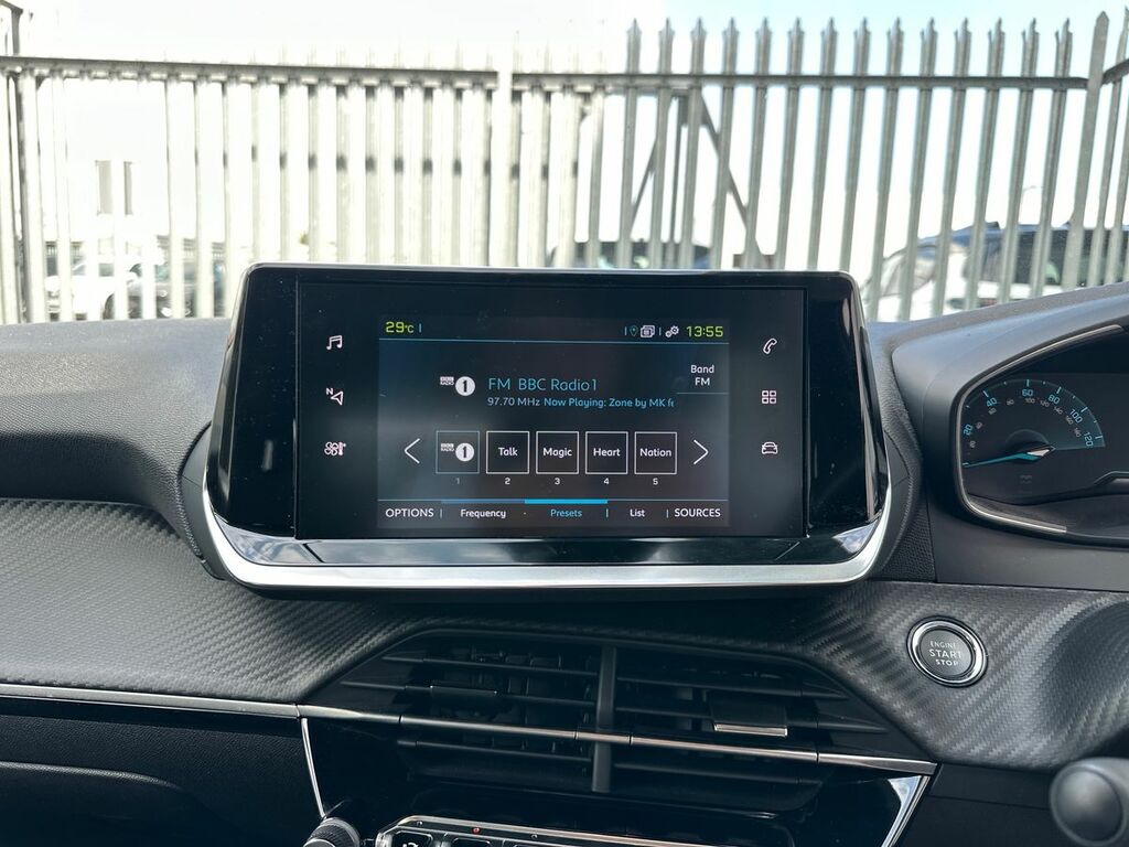 Peugeot e-208 50Kwh Active Premium Hatchback Grey #17