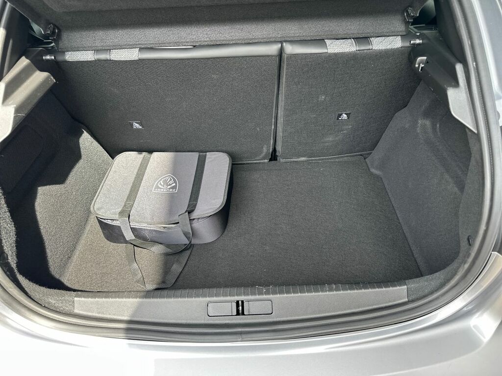 Peugeot e-208 50Kwh Active Premium Hatchback Grey #24