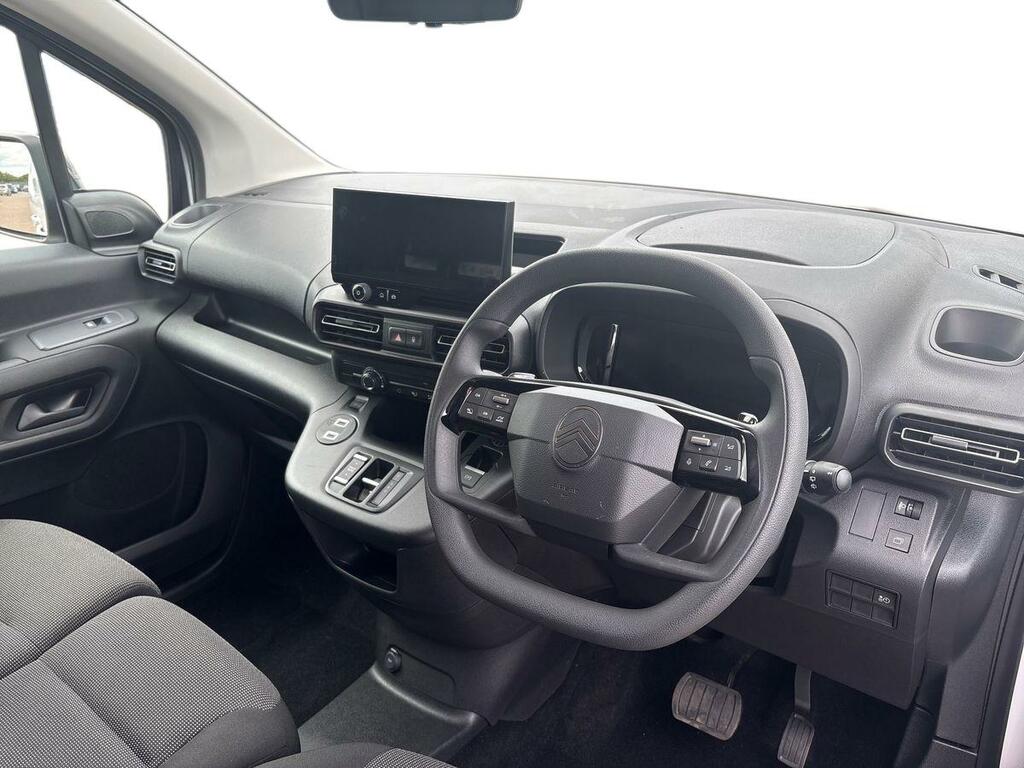 Citroen e-Berlingo 100Kw Plus XL 52Kwh 7 Seat Blue #10