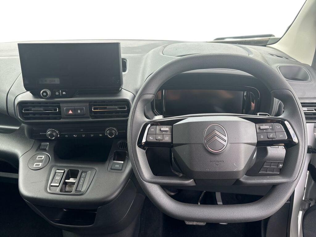 Citroen e-Berlingo 100Kw Plus XL 52Kwh 7 Seat Blue #11