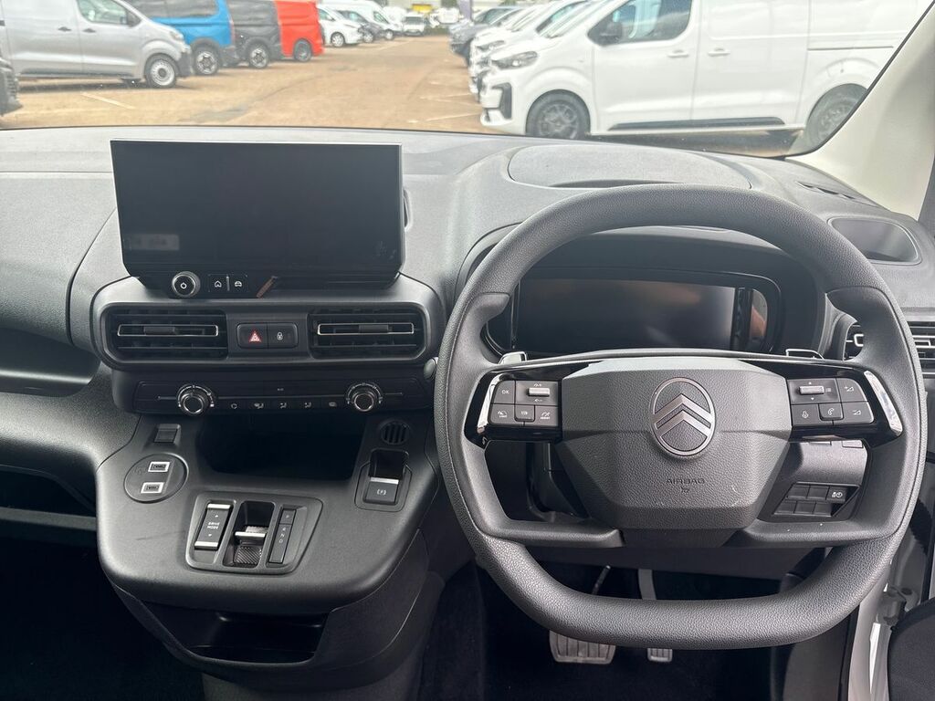 Citroen e-Berlingo 100Kw Plus XL 52Kwh 7 Seat Blue #12