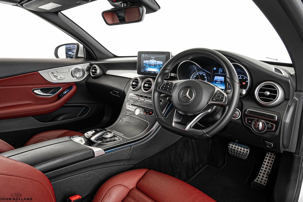 Mercedes-Benz C Class 2.0 C300 Amg Line Premium Plus Cabriolet G-troni #3
