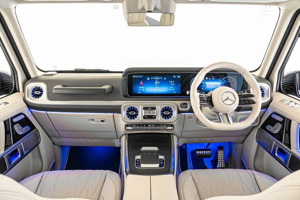 Mercedes-Benz G Class 3.0 G450d Mhev Amg Line Premium Plus Suv Die  #3