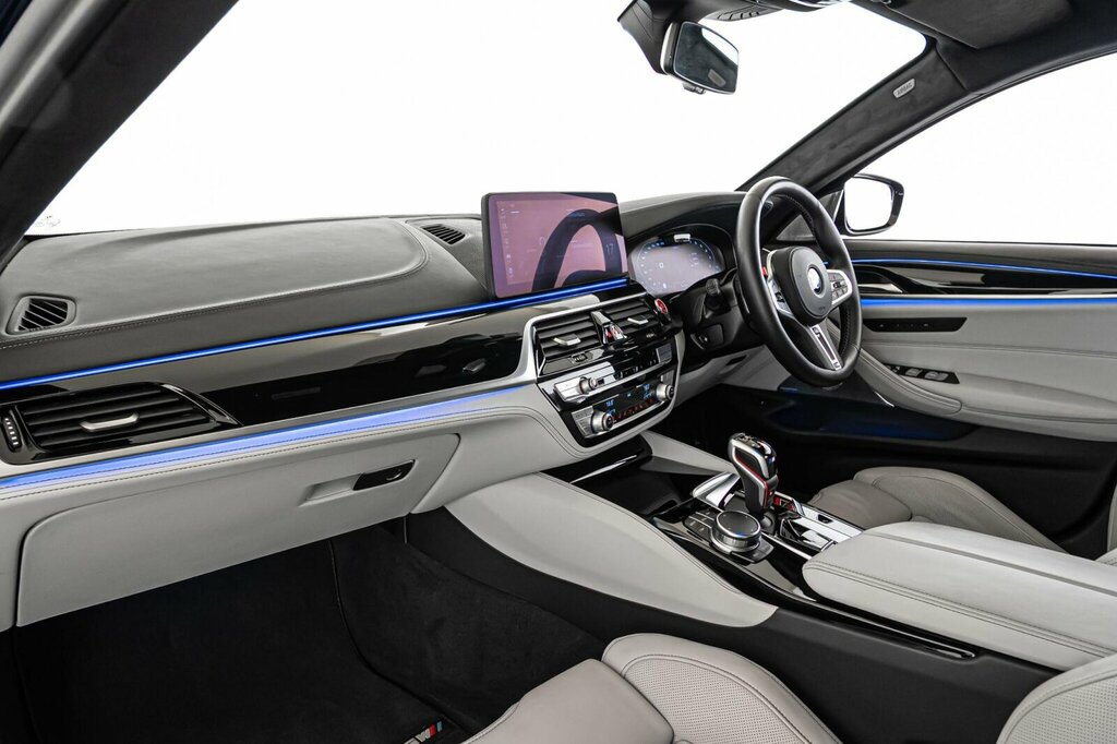 BMW M5 I V8 Competition U518 Ulez Purple #10