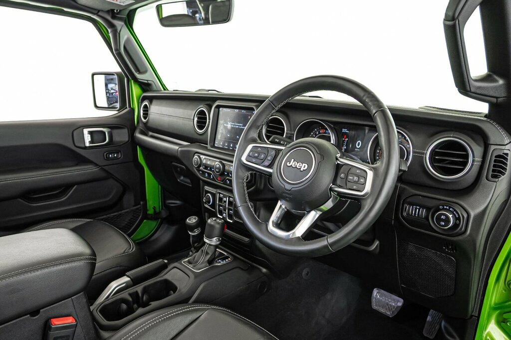 Jeep Wrangler Wrangler Rubicon Black #24