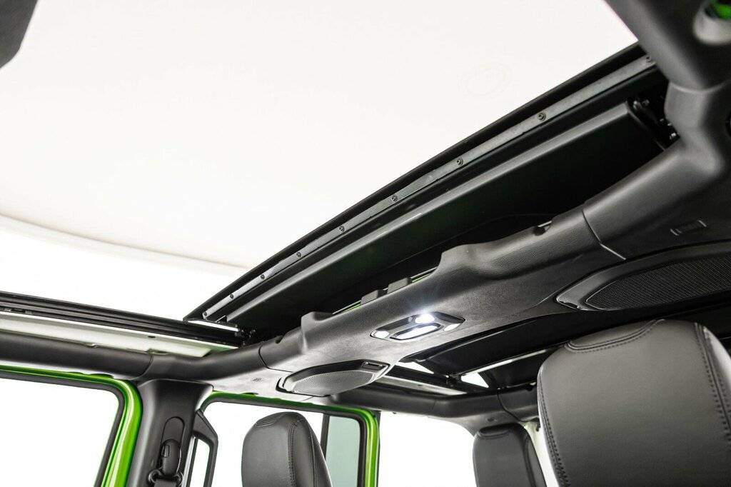 Jeep Wrangler Wrangler Rubicon Black #28