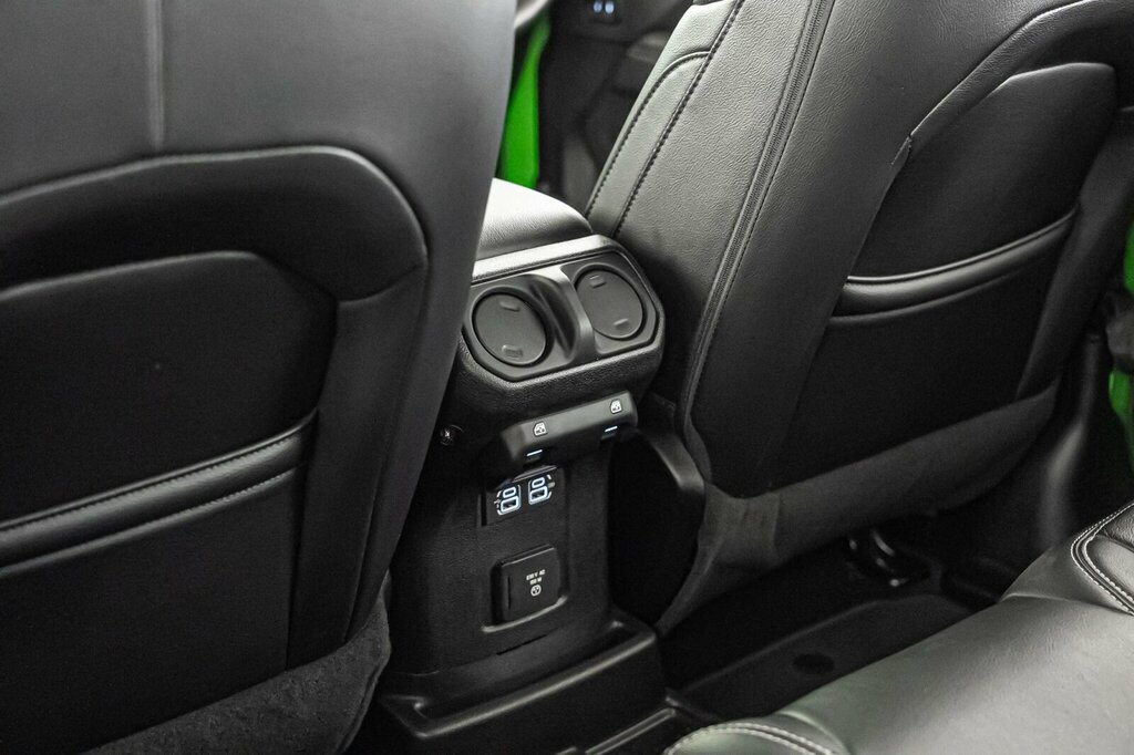 Jeep Wrangler Wrangler Rubicon Black #48