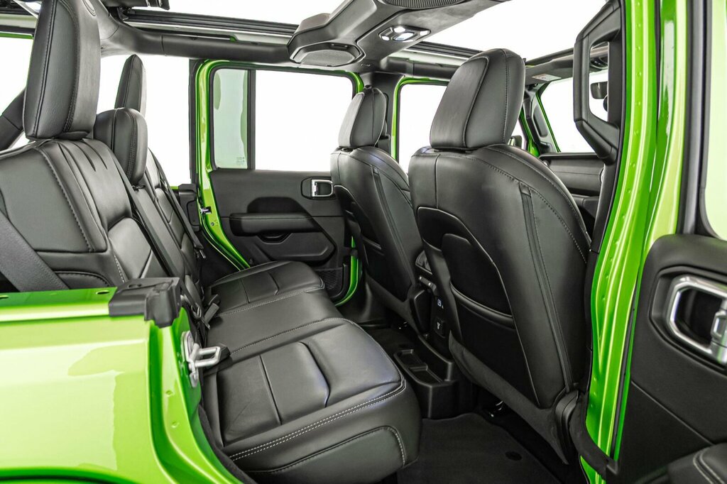 Jeep Wrangler Wrangler Rubicon Black #44