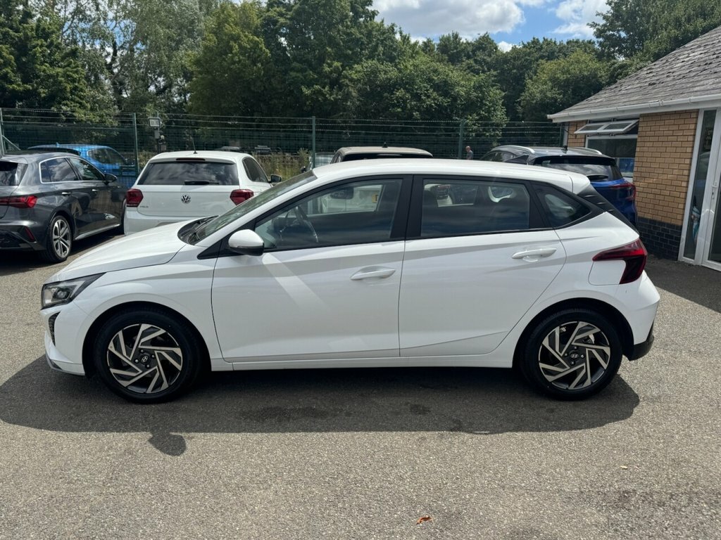 Hyundai I20 1L Advance NC75DYV White #6
