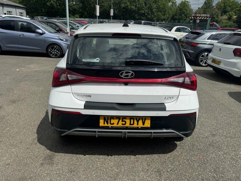 Hyundai I20 1L Advance NC75DYV White #5