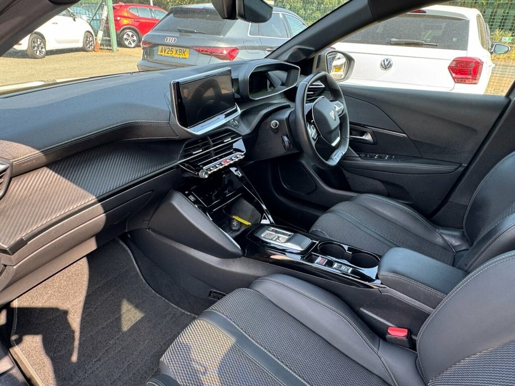 Peugeot e-208 Hatchback LK24YDD Grey #4