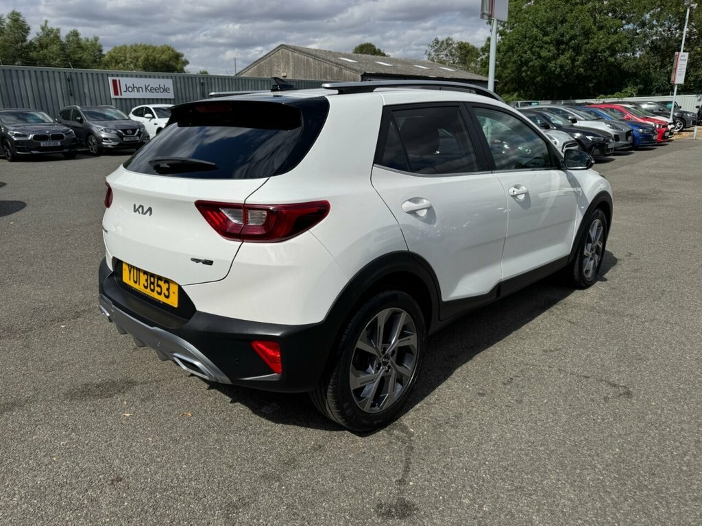 Kia Stonic 1L Gt-line YUI3853 White #3