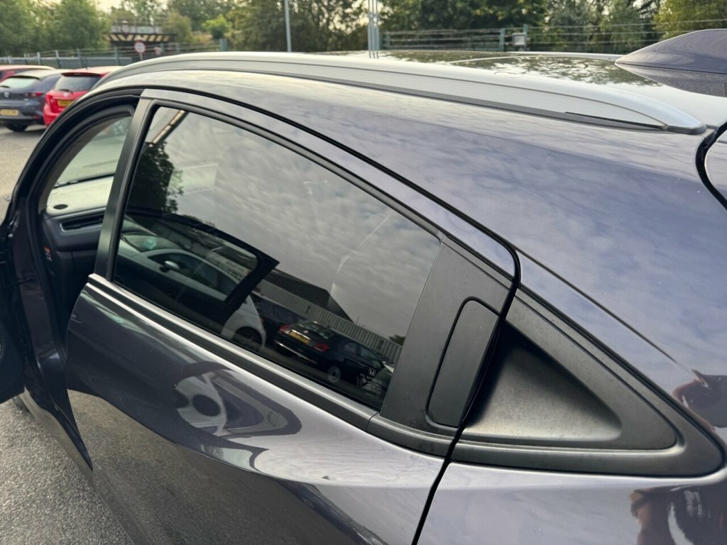 Honda Hr-V 1.6 I-dtec Ex Hatchba Blue #32