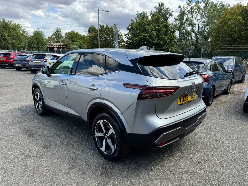 Nissan Qashqai 1.3L N-connecta Silver #3