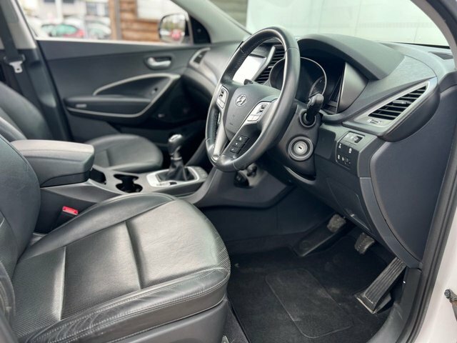 Hyundai Santa Fe 2.2 Crdi Blue Drive Premium 4Wd Euro 6 Ss Silver #16