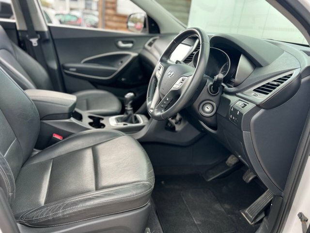 Hyundai Santa Fe 2.2 Crdi Blue Drive Premium 4Wd Euro 6 Ss Silver #17