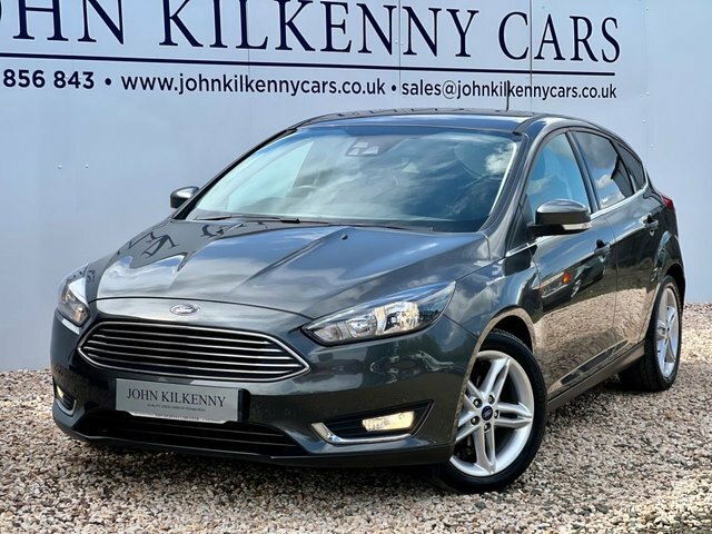 Ford Focus Ecoboost Zetec Edition Hatchback Grey #4