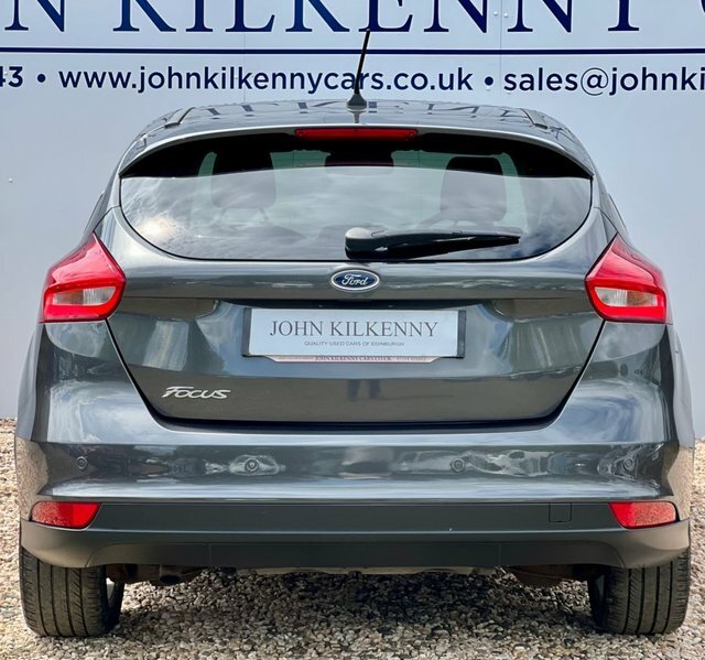 Ford Focus Ecoboost Zetec Edition Hatchback Grey #6