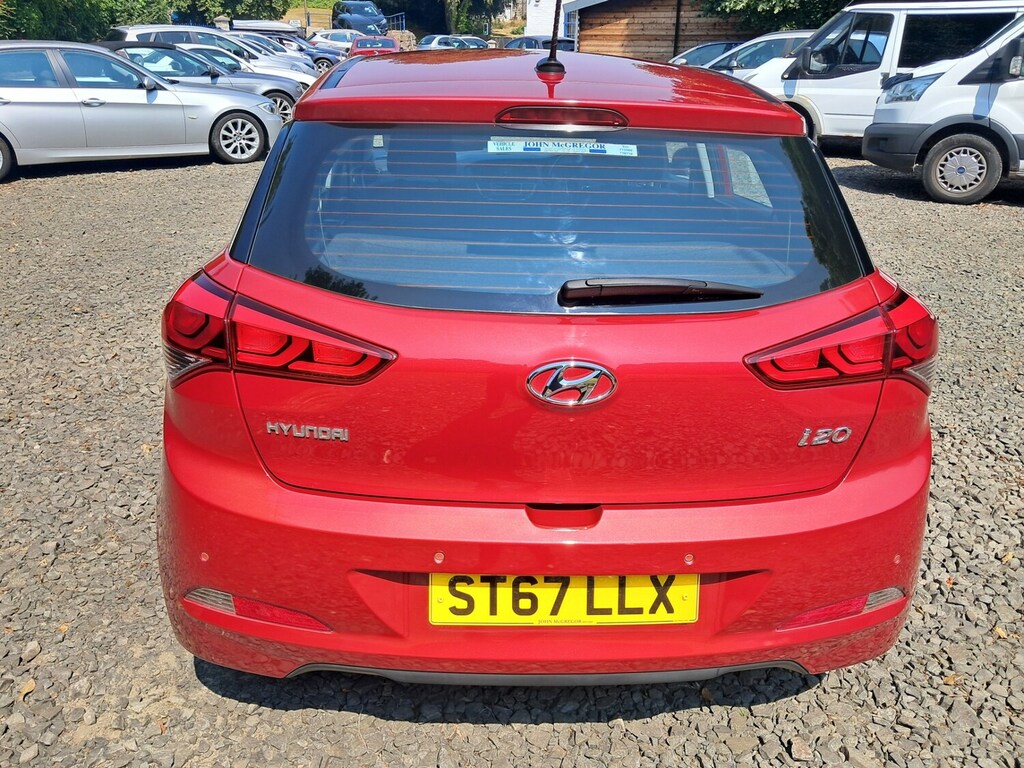 Hyundai I20 1.2 Ser Red #6
