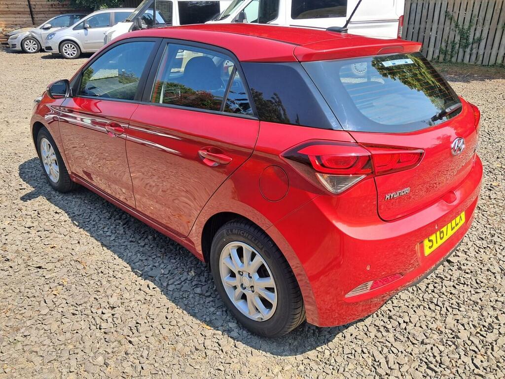 Hyundai I20 1.2 Ser Red #5