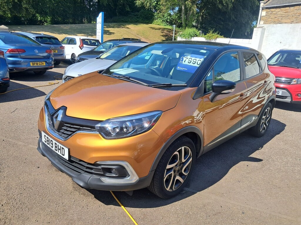 Renault Captur 1.3 Tce 130 Iconic SB19BHD Orange #2