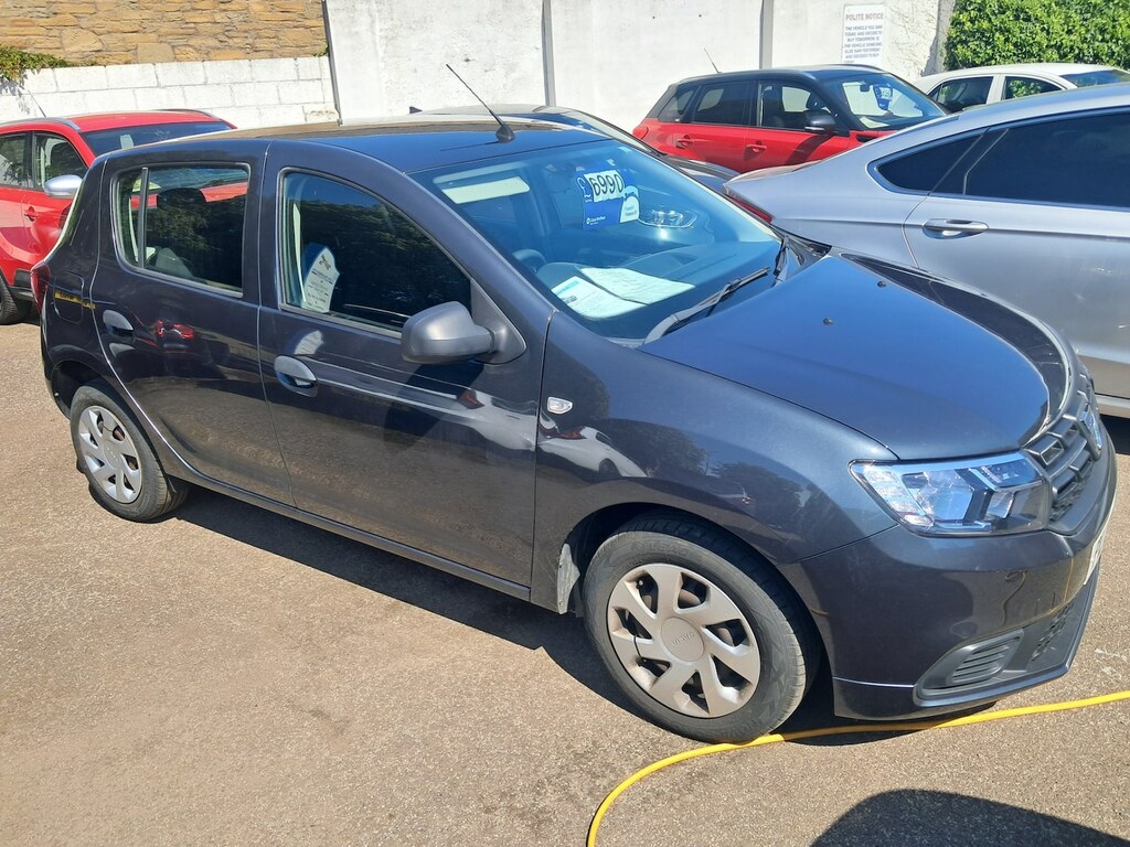 Dacia Sandero 1.0 Sce Essential Grey