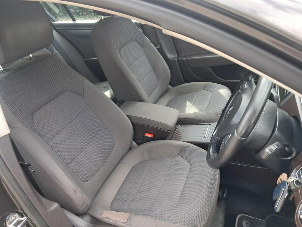 Volkswagen Passat 2.0 Se Tdi Bluemotion Technology 139 Bhp Grey #10