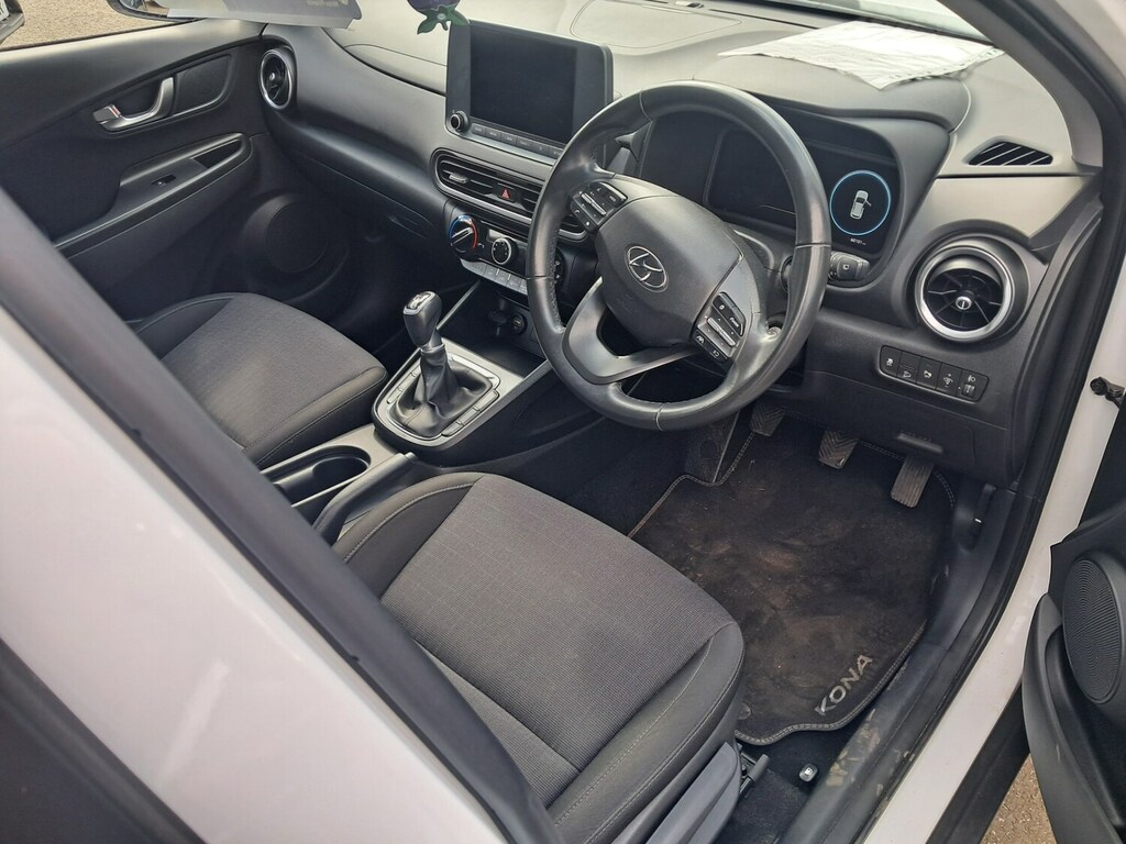 Hyundai Kona 1.0 Tgdi 48V Mhev Se Connect White #5