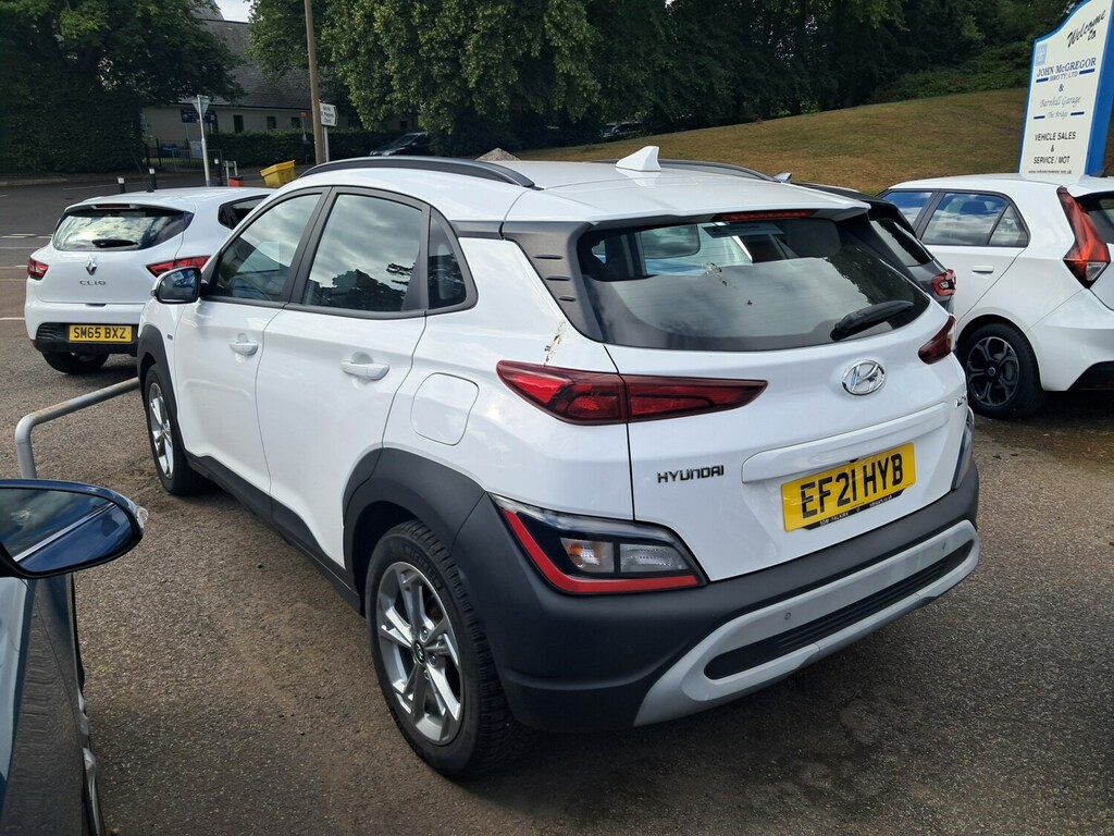 Hyundai Kona 1.0 Tgdi 48V Mhev Se Connect White #3