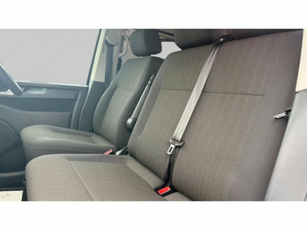 Volkswagen Transporter Shuttle Shuttle T6 Tdi 150 7 Speed Dsg 9 Seat Shuttle Green #14
