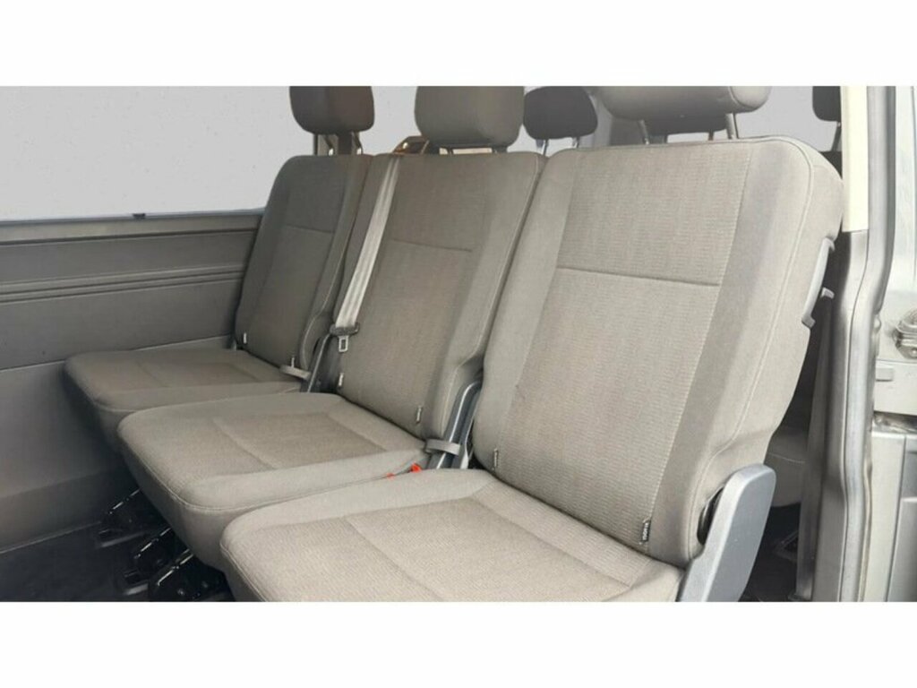 Volkswagen Transporter Shuttle Shuttle T6 Tdi 150 7 Speed Dsg 9 Seat Shuttle Green #15