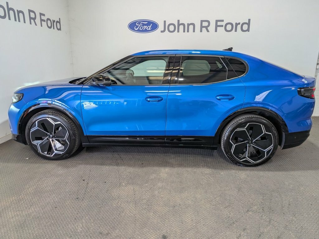 Ford Capri Suv AF74YDY Blue #2