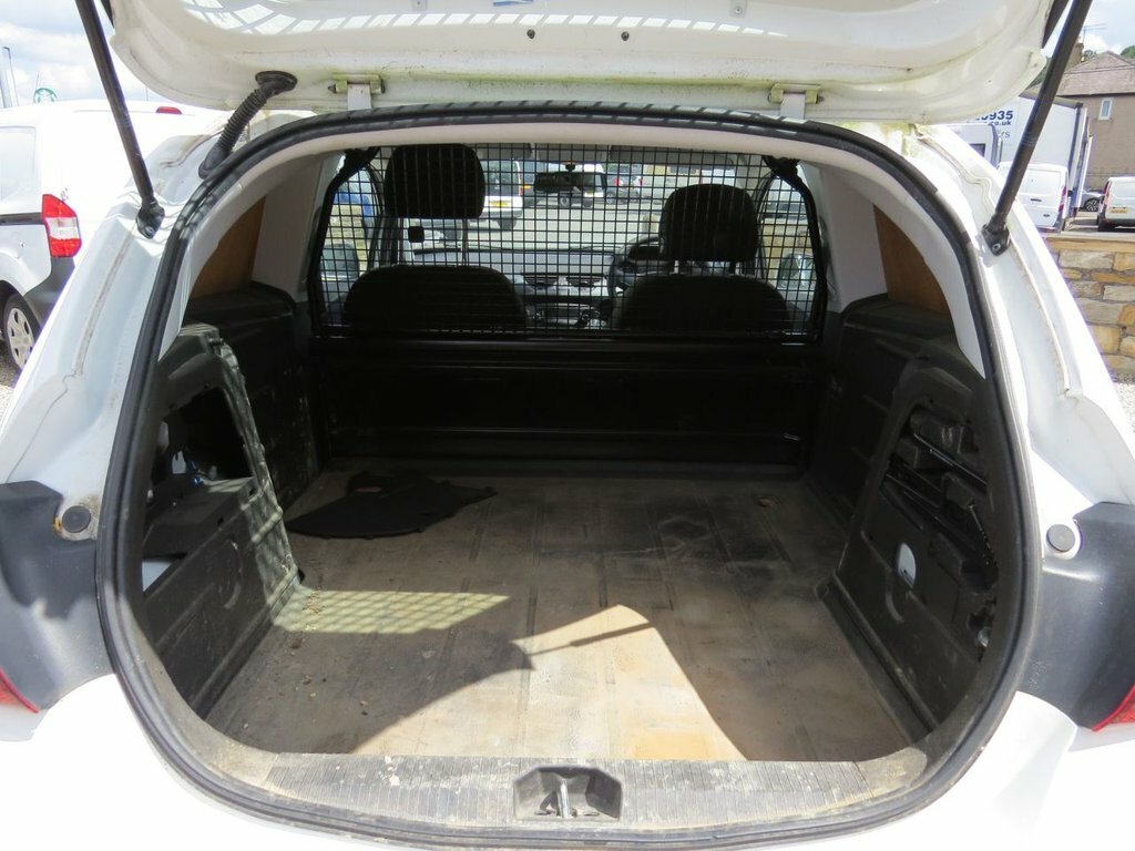 Vauxhall Corsa Mpv HV17YKJ White #2