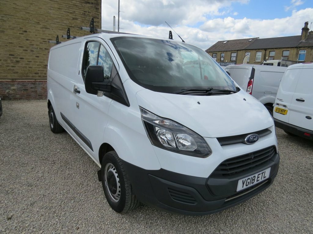 Ford Transit Custom Mpv White