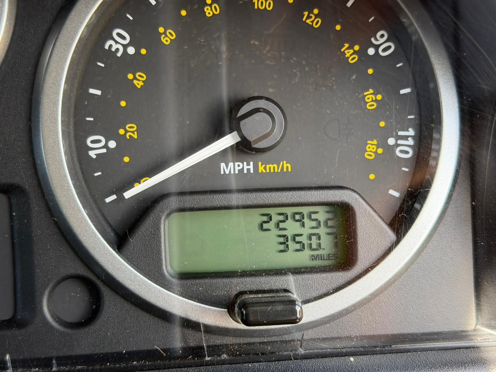 Land Rover Defender 110 110 2.2 Tdci Xs Utility Wagon 4W Green #47
