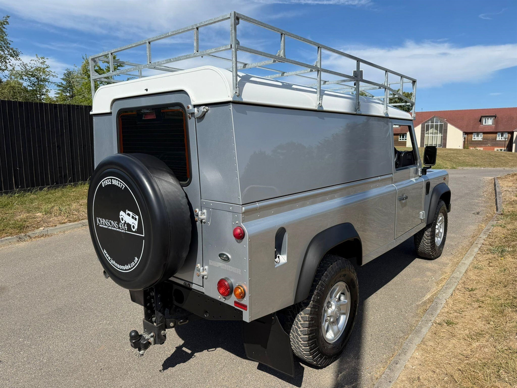 Land Rover Defender 110 110 2.2 Tdci Xs Utility Wagon 4W Green #7