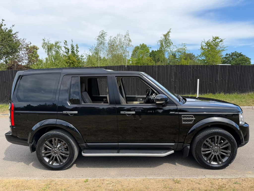 Land Rover Discovery Estate 2.0 Td4 Hse Sport Black 7 Seater White #7