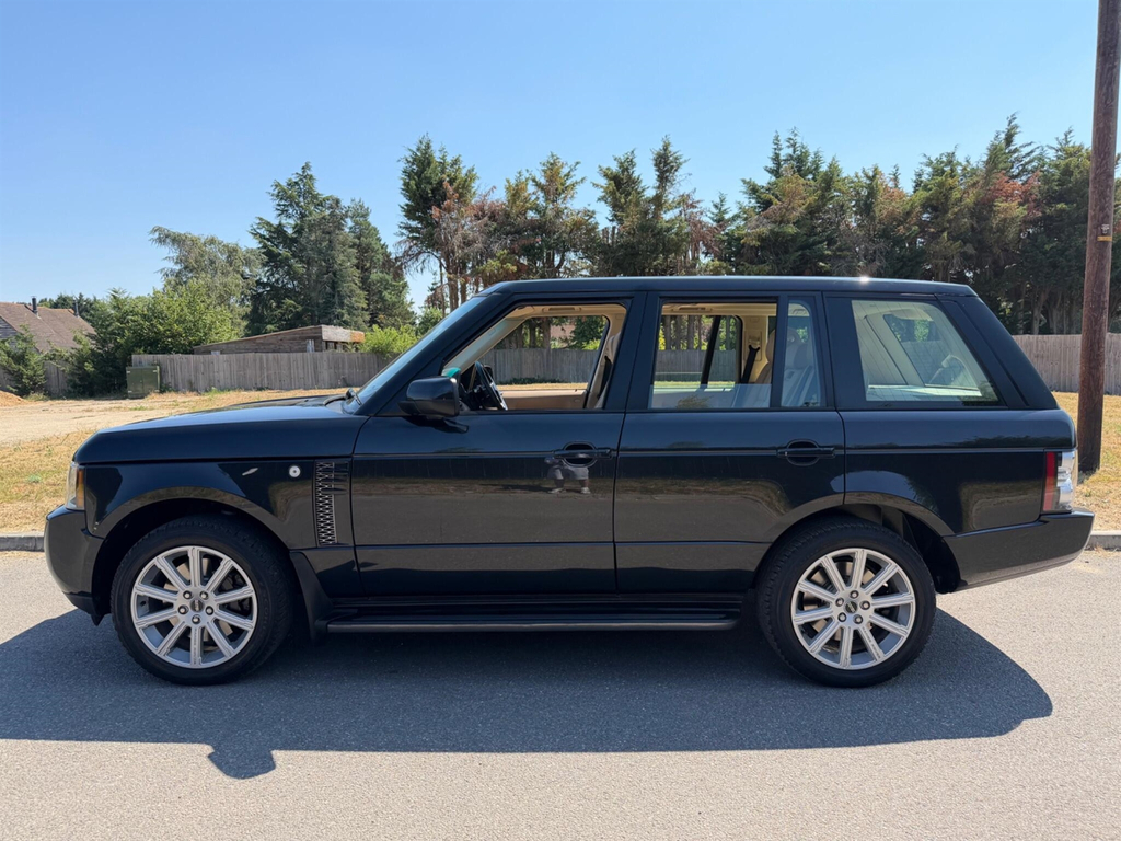 Land Rover Range Rover Suv Black #4