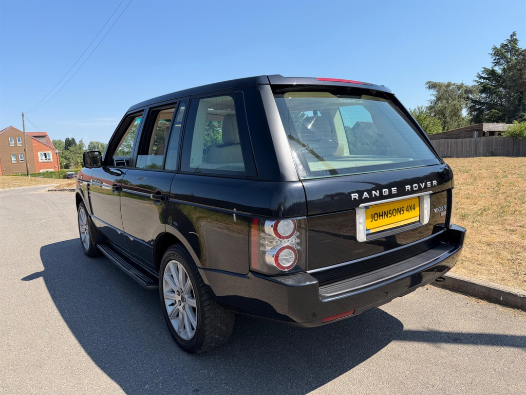Land Rover Range Rover Suv Black #3