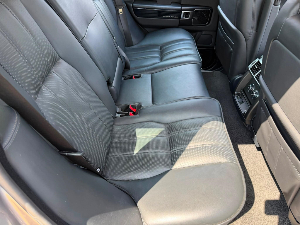 Land Rover Range Rover 4.4 Tdv8 Westminster Black #21