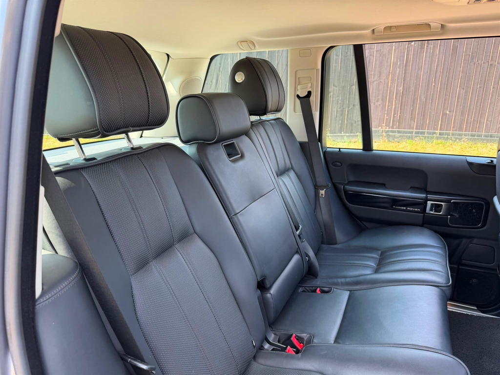 Land Rover Range Rover 4.4 Tdv8 Westminster Black #19
