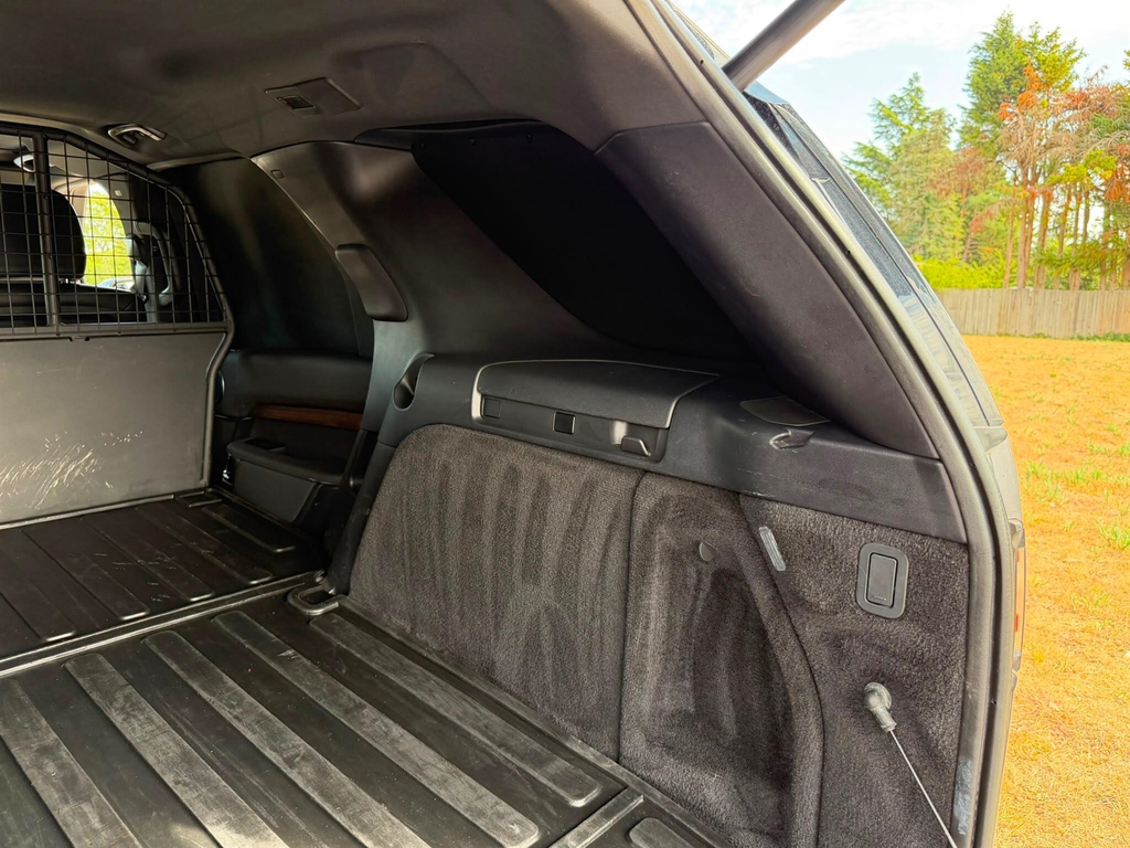 Land Rover Discovery Sdv6 Hse Black #43