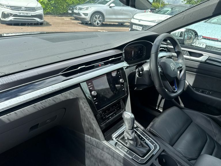 Volkswagen Arteon 2.0 Tsi R 4Motion Dsg Black #2