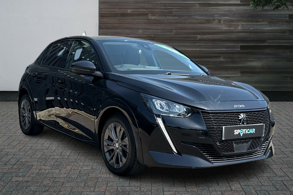 Peugeot e-208 50Kwh Allure Black