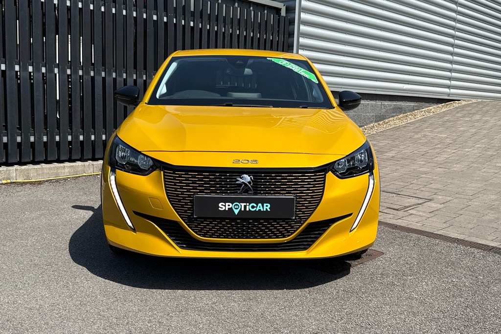 Peugeot e-208 50Kwh Allure Premium 7Kw Charger Yellow #5