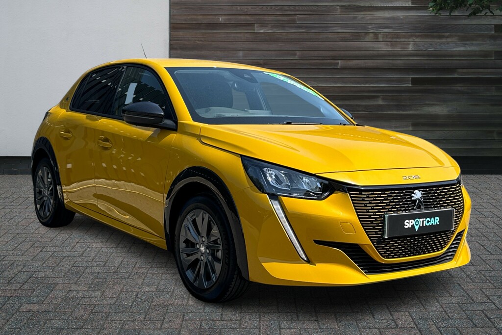 Peugeot e-208 50Kwh Allure Premium 7Kw Charger Yellow