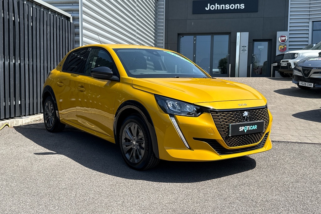 Peugeot e-208 50Kwh Allure Premium 7Kw Charger Yellow #4