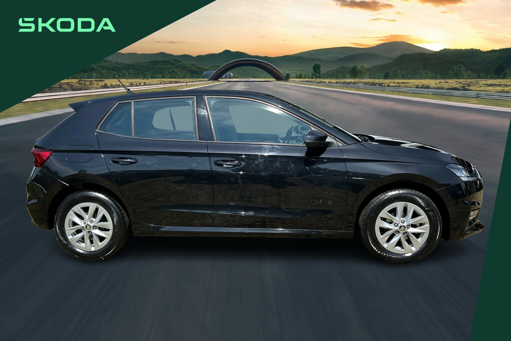 Skoda Fabia 1.0 Tsi Se Comfort GF23ZKY Black #4