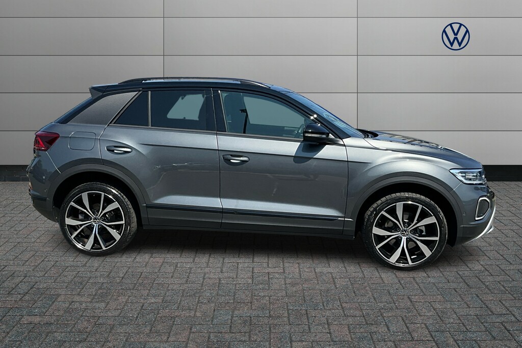 Volkswagen T-Roc 1.5 Tsi Style Design BG26EPJ Black #4