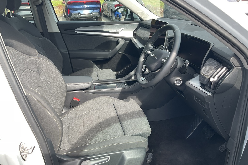 Skoda Kodiaq 1.5 Tsi E-tec Se Dsg 7 Seat GD25PXU White #2